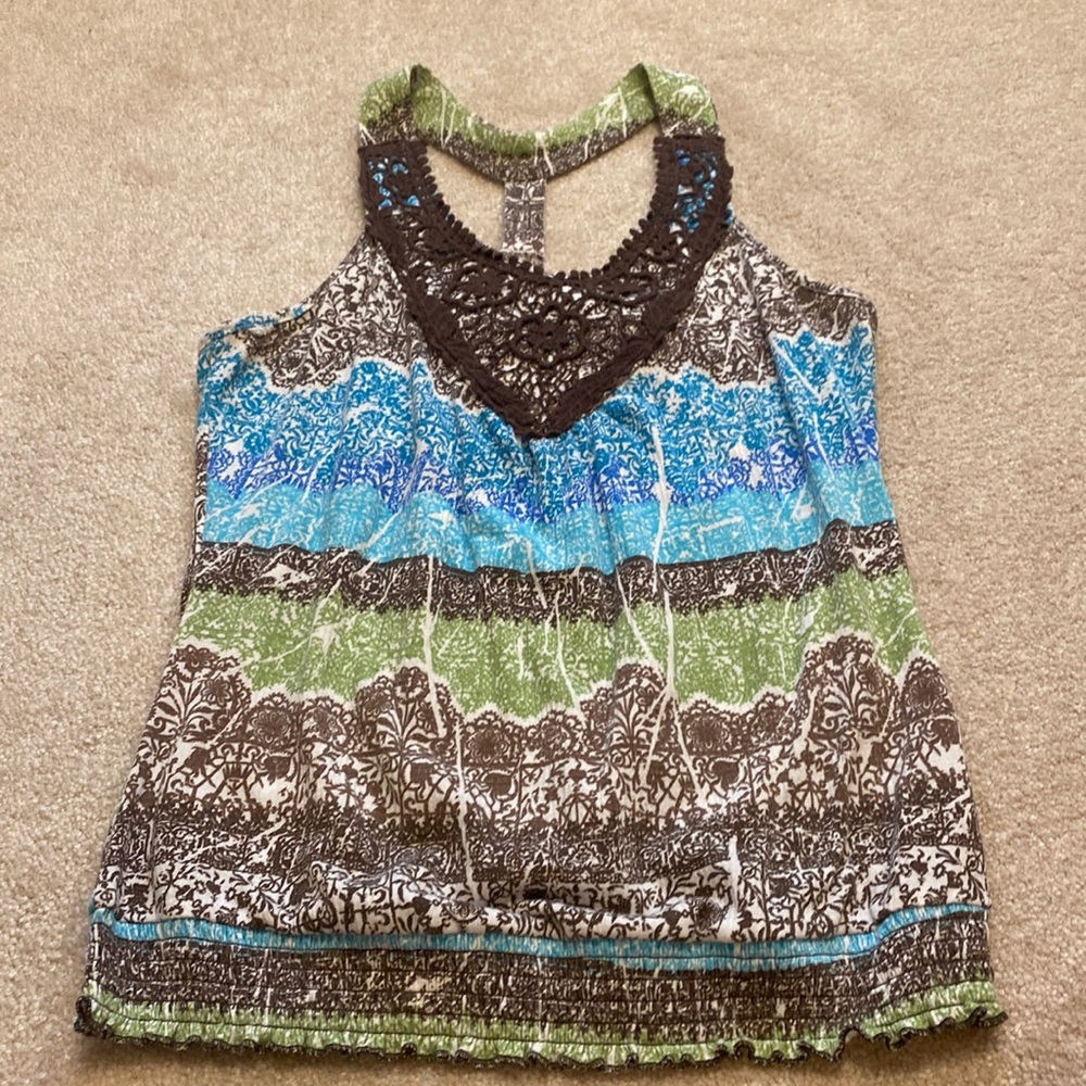 Womens size large Almost Famous sleeveless top